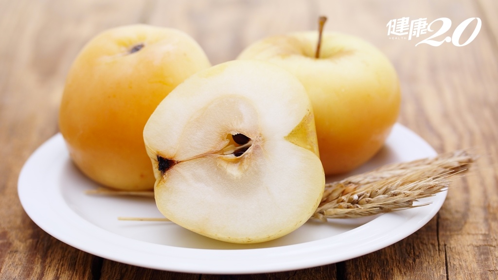 爆汗快吃梨！梨子的神奇功效：輕鬆通暢大腸、遠離中暑危機