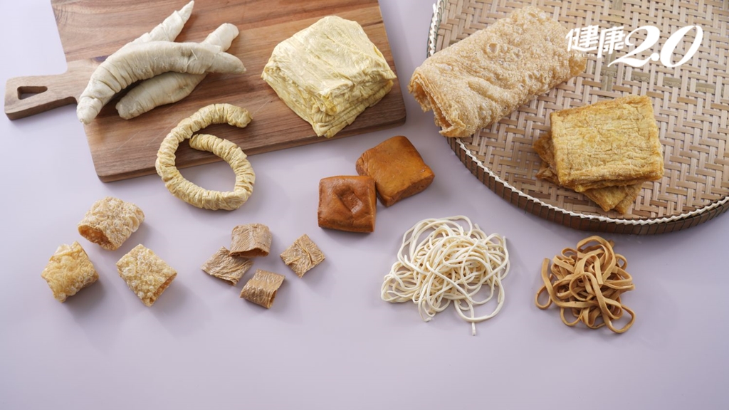 吃豆製品降膽固醇、保護心血管！豆皮、腐竹、千張怎麼分？麵筋、麵腸、麵輪是豆製品？