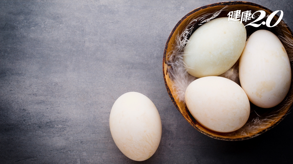 鴨蛋比雞蛋更營養！維生素D高6倍 減脂、鈣吸收效果更好