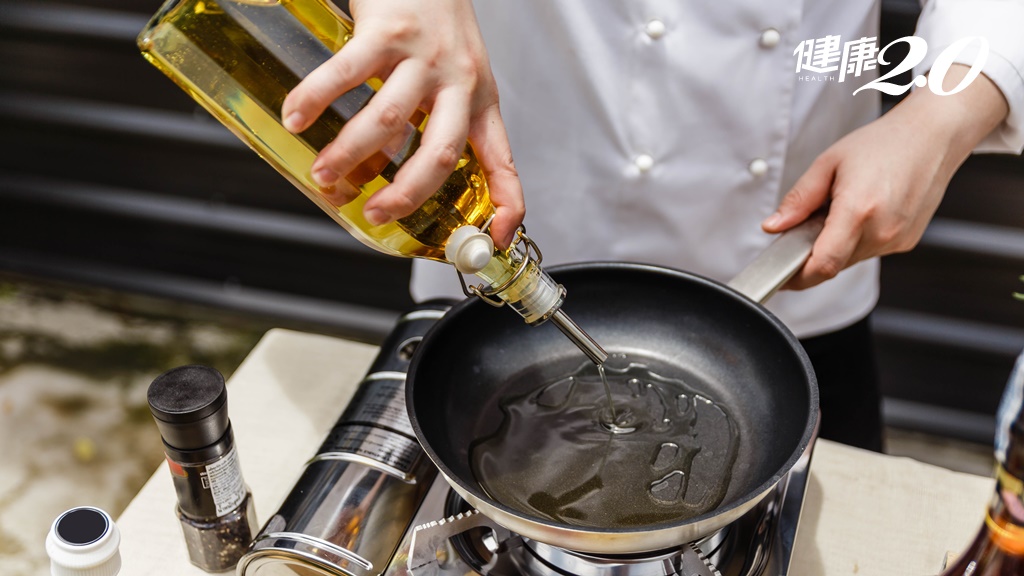 「脂肪緩衝」受損 恐導致胰島素分泌不足!醫教你健康吃油 養出好細胞