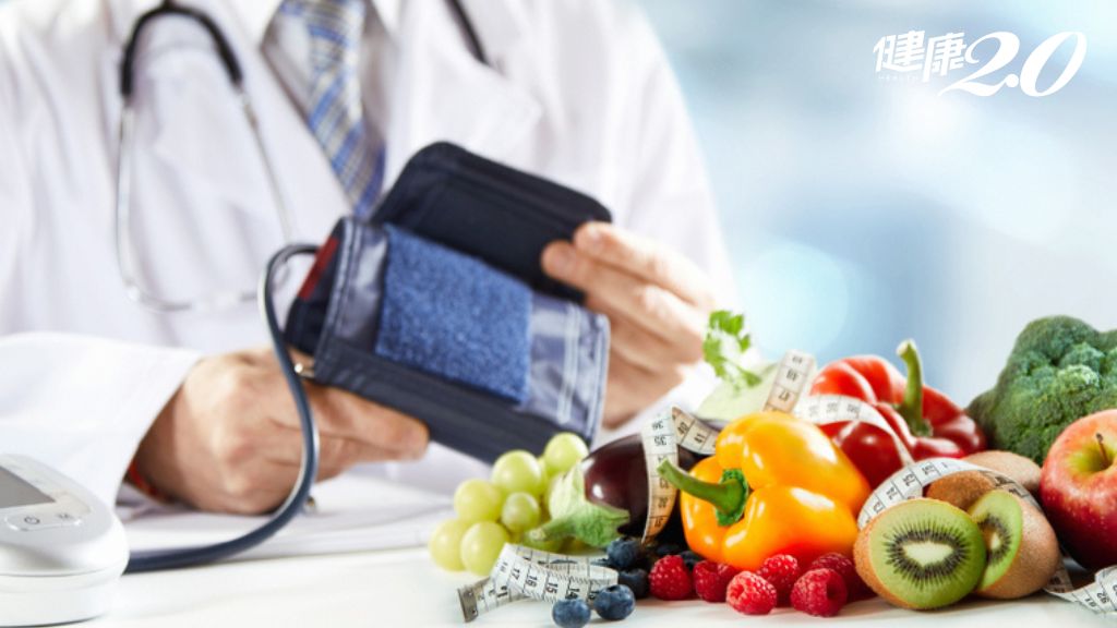 降血壓水果有哪些？10大降血壓食物一次看 菜吃錯恐增中風風險