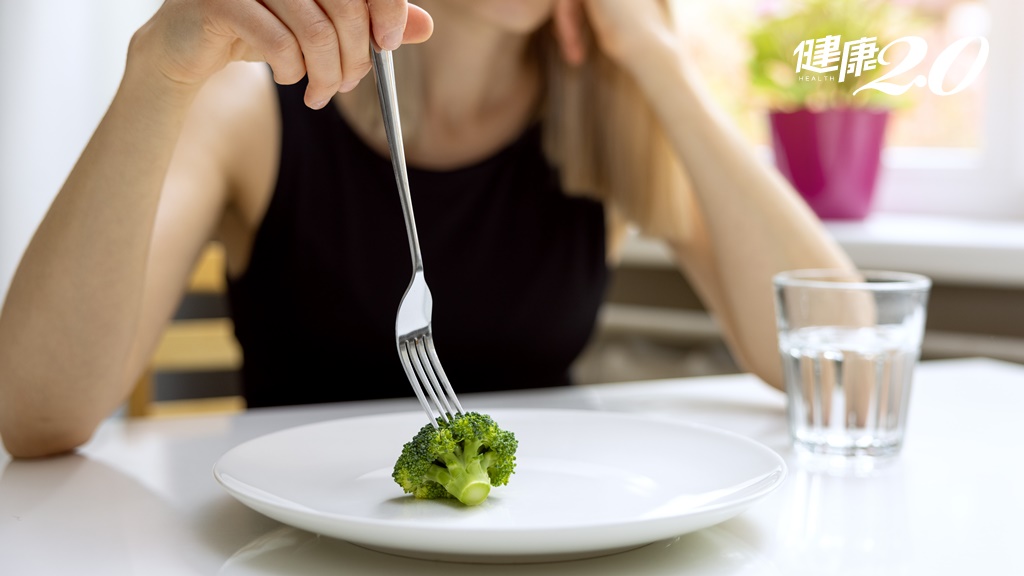 餐餐吃飽也會營養不良！營養師揭密「隱性飢餓」3招幫你有效預防