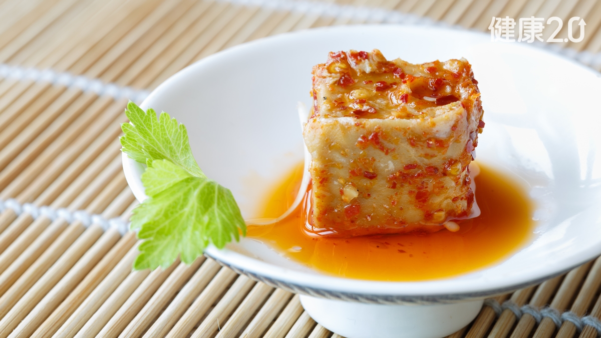 老人吃豆腐乳好處多?高蛋白又護心?營養師破解迷思