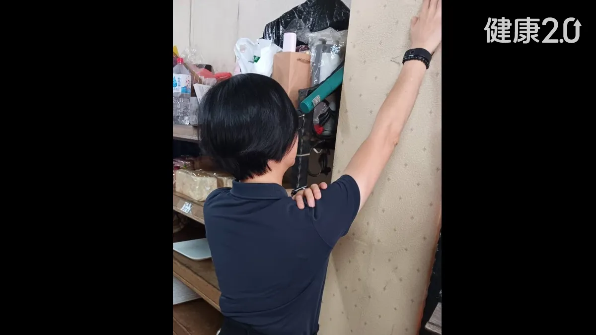 不是五十肩！脂肪瘤害她肩痛4年睡不好 體脂肪跟它有關嗎？
