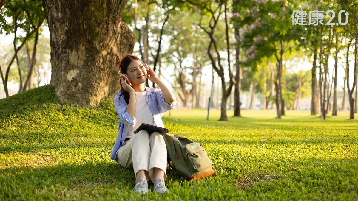 城市綠洲是「無藥處方箋」！醫學證實：漫步公園藏健康密碼